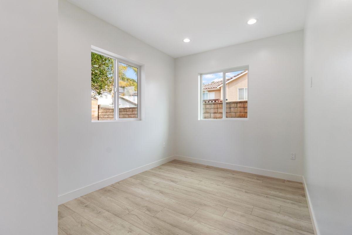13564 Polk St - Photo 7 of 18
