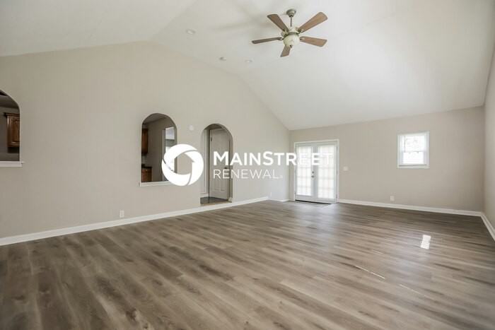 1641 N 49th St - Photo 5 of 17