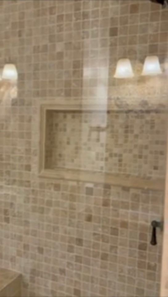 4048 Old Town Rd #NA - Photo 5 of 9