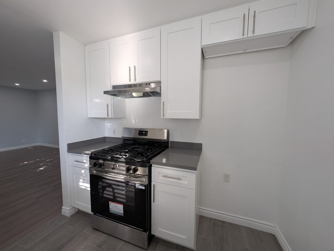 11901 Valerio St #2 - Photo 4 of 19