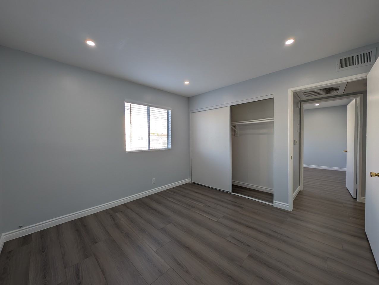 11901 Valerio St #2 - Photo 7 of 19