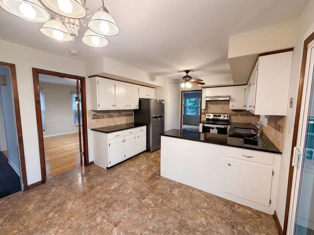 103 Wexford Way #NA - Photo 5 of 18