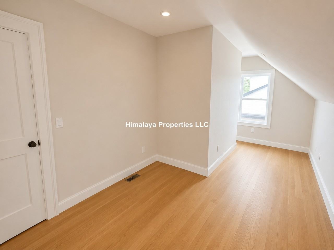 9 Bedford Ave. #2 - Photo 6 of 11