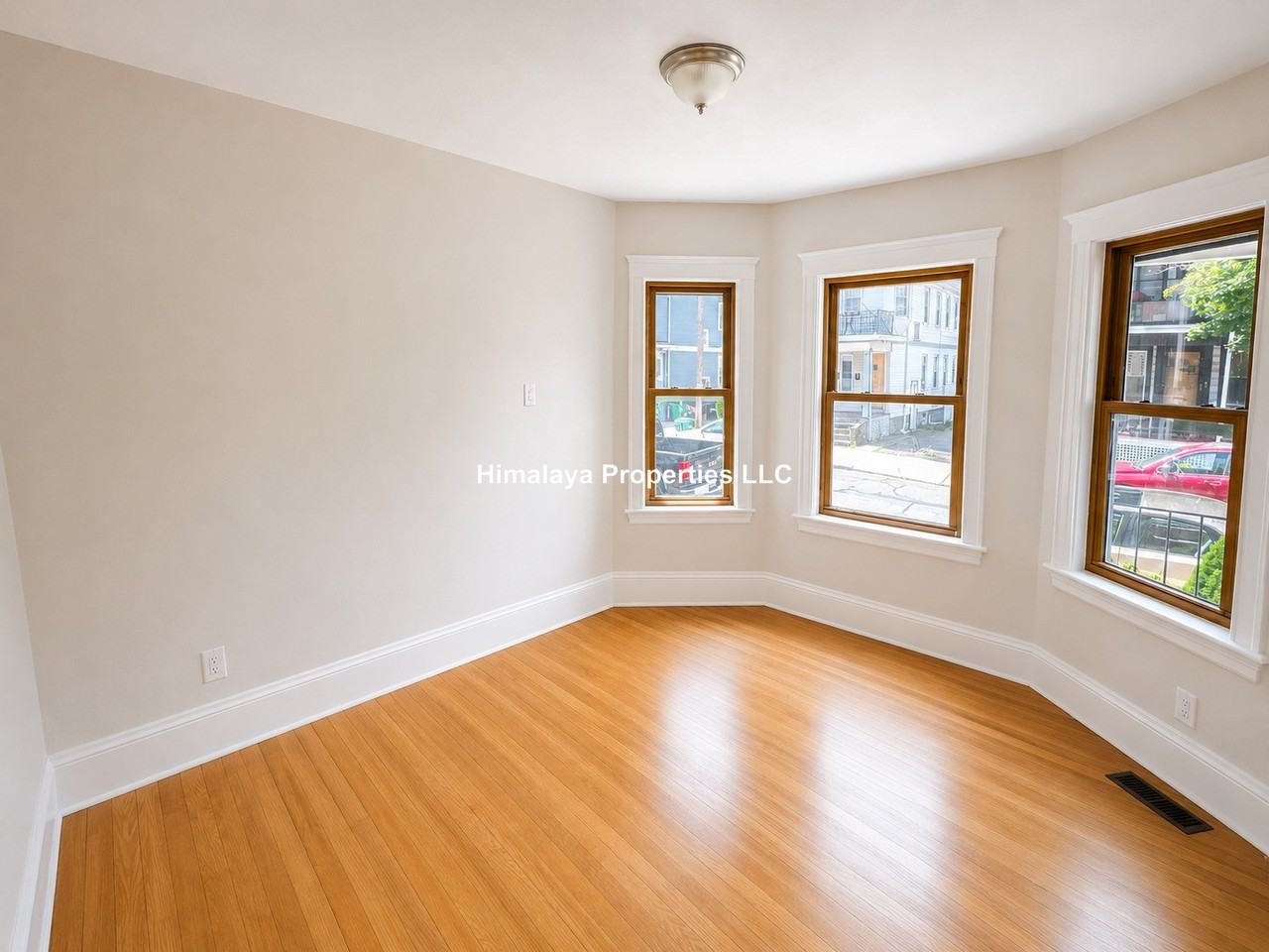 9 Bedford Ave. #1 - Photo 3 of 10