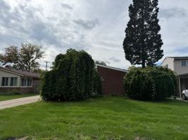 featured image of 9424 Polk St #NA