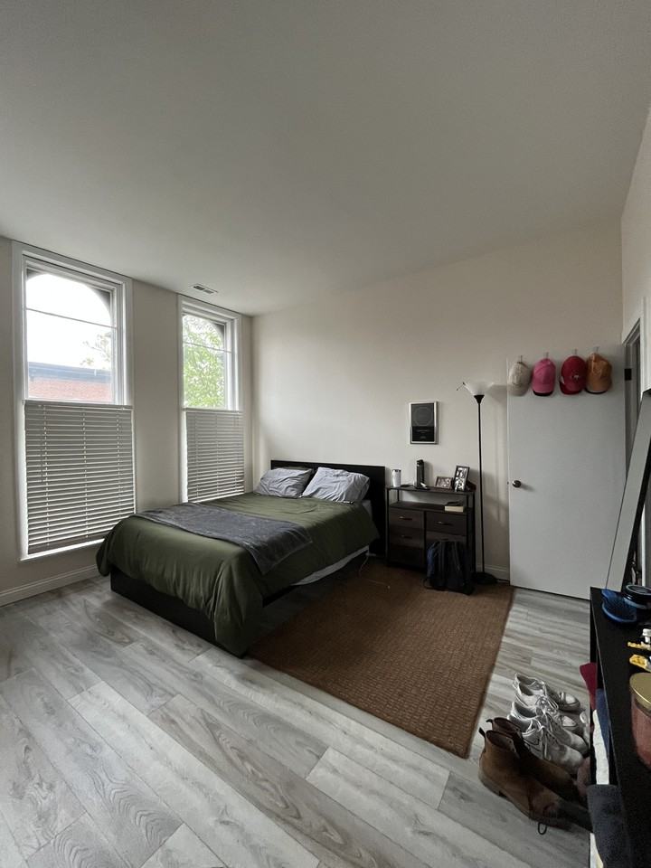 1006 Main St #A - Photo 6 of 19