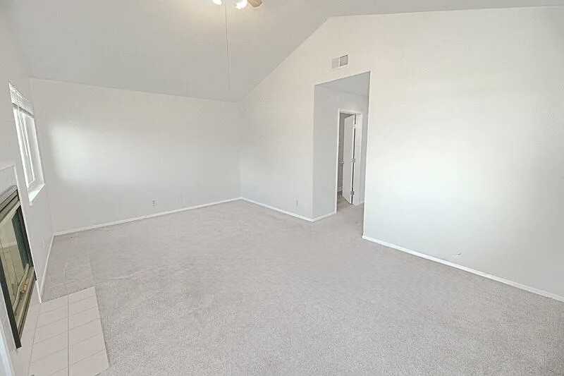 810 Third Street - Photo 2 of 12