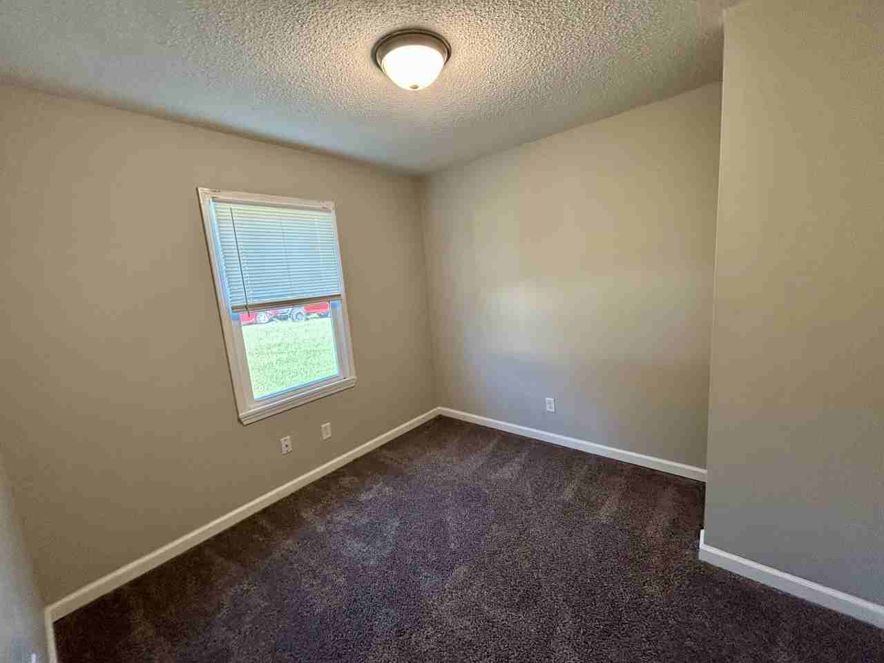 8170 Oak St #1 - Photo 5 of 7