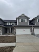 featured image of 5749 Holmstrom St #1