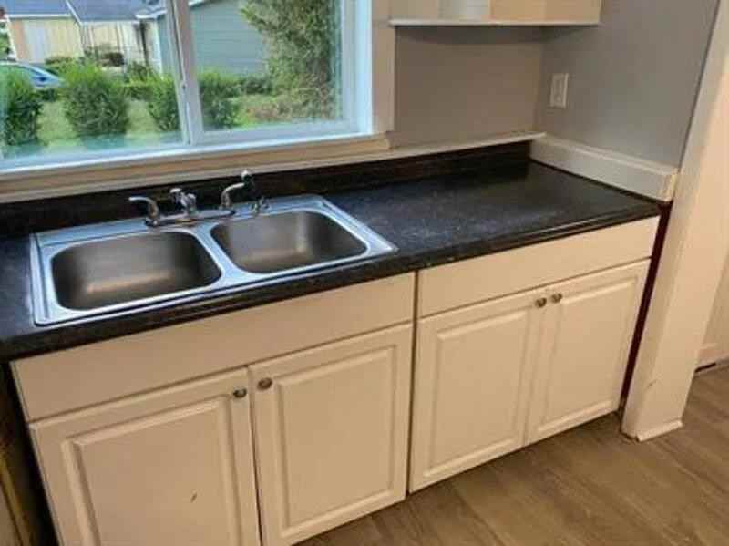 49 Reynolds St #1 - Photo 3 of 12