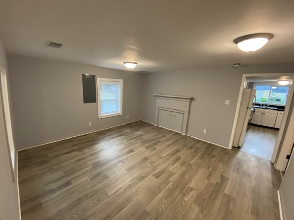 49 Reynolds St #1 - Photo 5 of 12