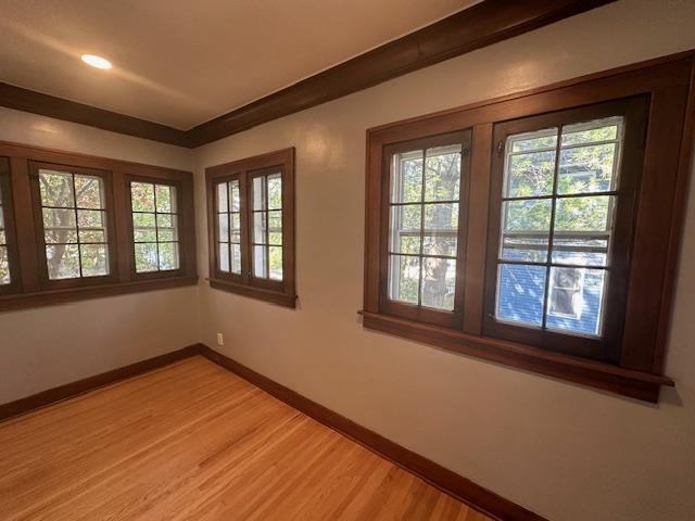 214 E 6th St - Photo 3 of 14