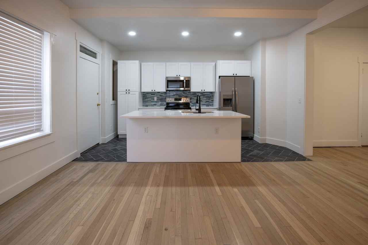 200 W 36th St #1W - Photo 2 of 20