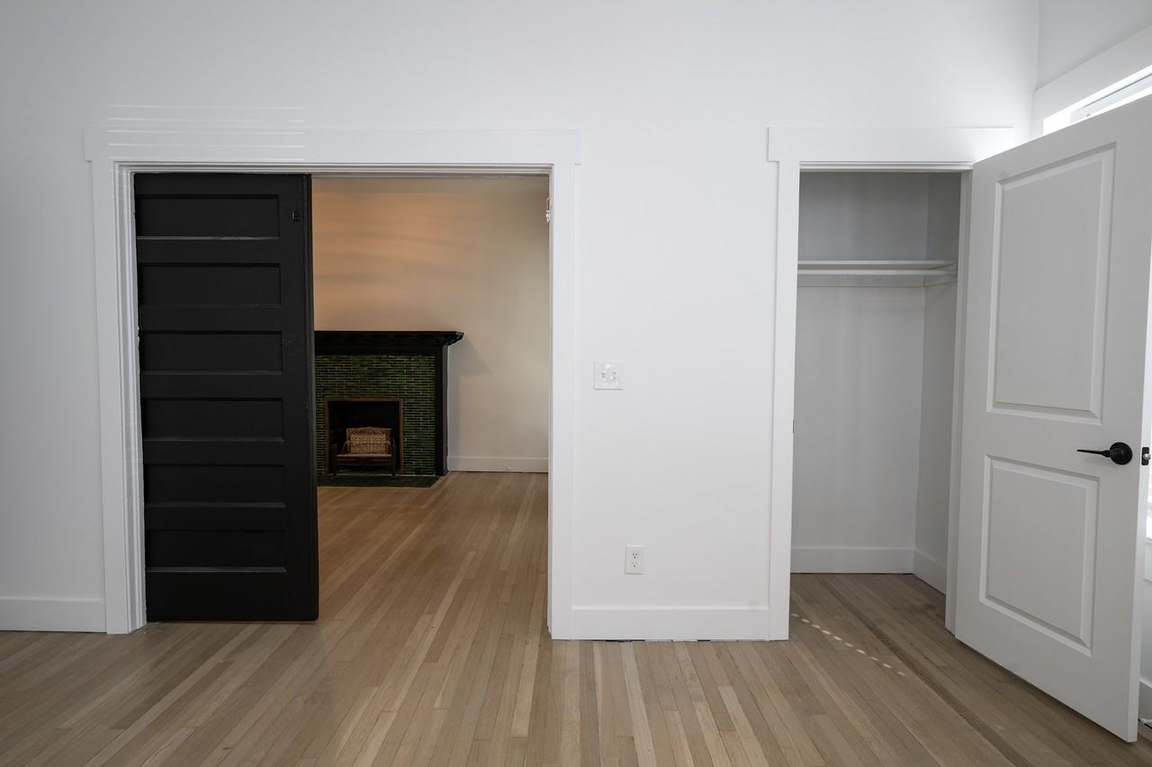 200 W 36th St #1W - Photo 7 of 20