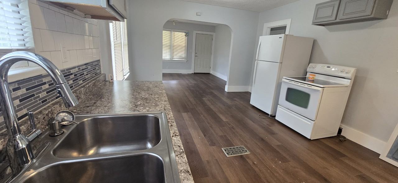 2612 Flushing Rd - Photo 2 of 11