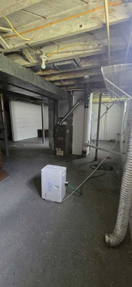 2612 Flushing Rd - Photo 7 of 11