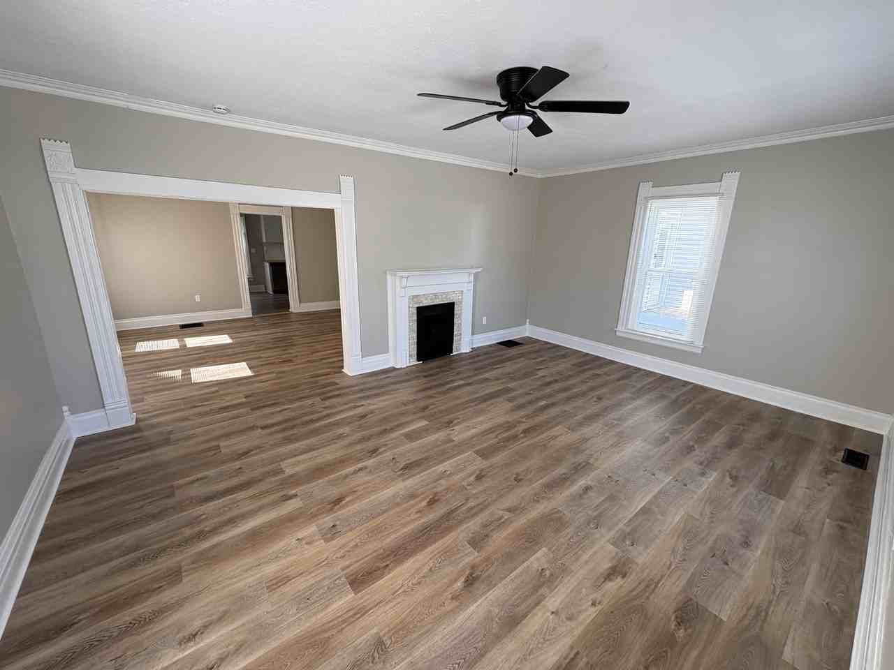 309 Madison Ave - Photo 3 of 20