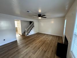 featured image of 414 S Market St