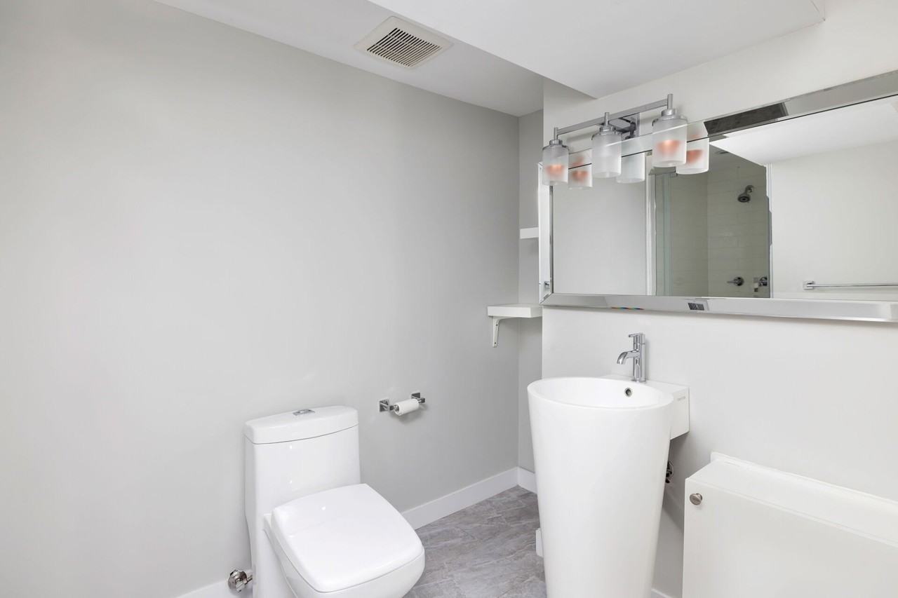 21 Vinci Crescent - Photo 6 of 8
