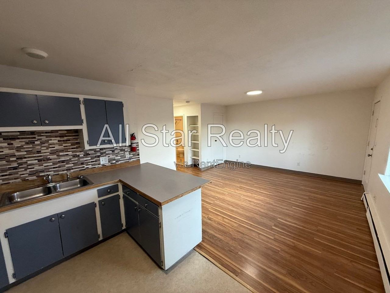 3901 Northwood Dr #4 - Photo 6 of 10