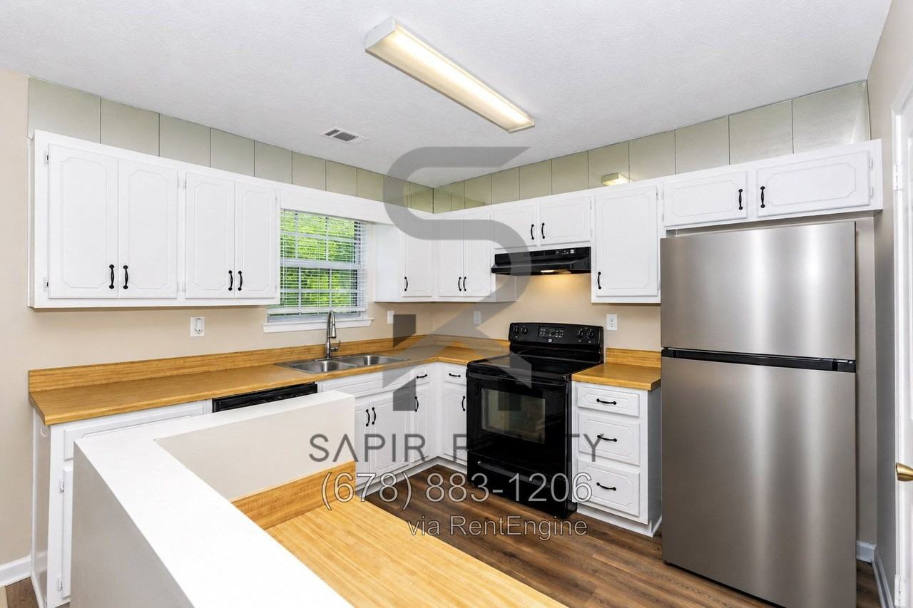10404 Surf Ct - Photo 7 of 20
