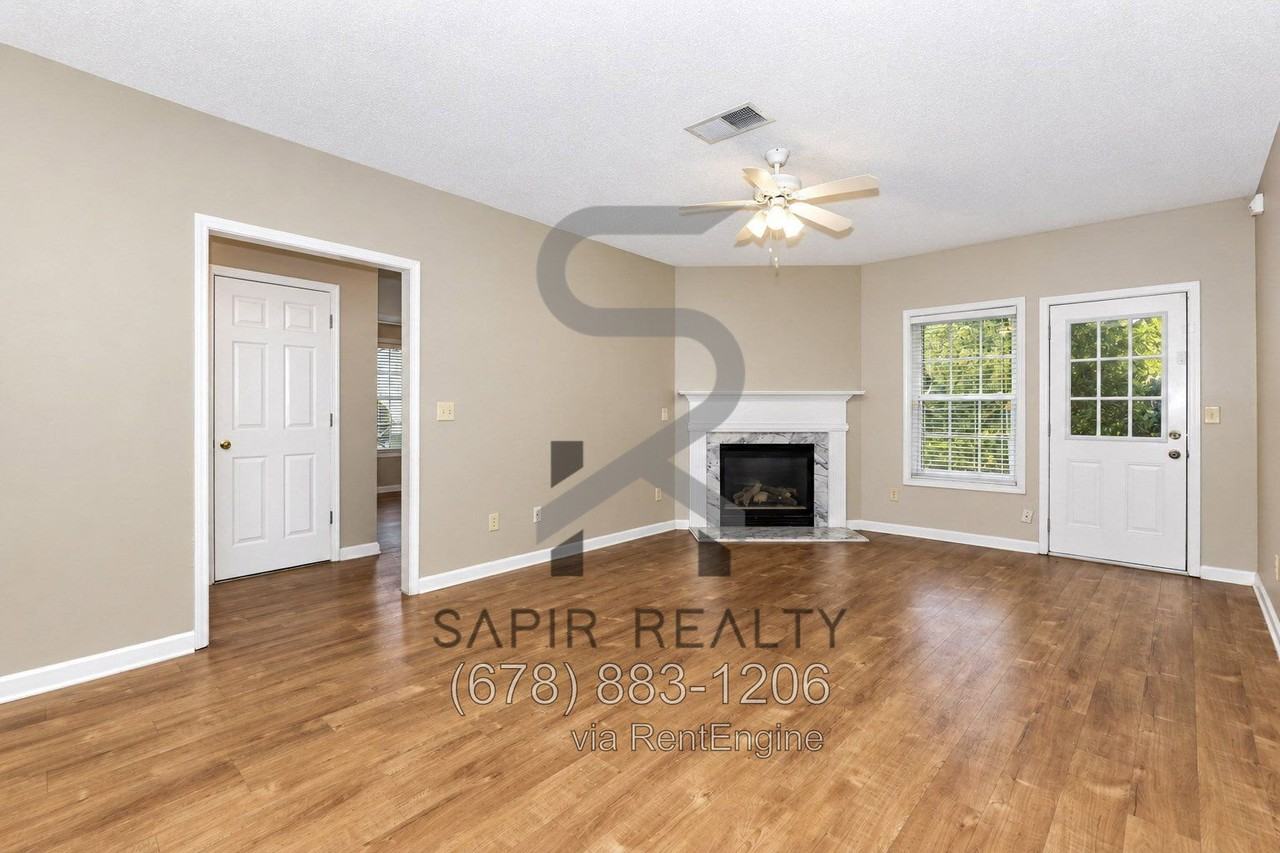 1605 Silver Petal Way - Photo 3 of 18