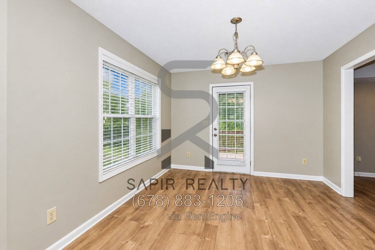 1605 Silver Petal Way - Photo 6 of 18