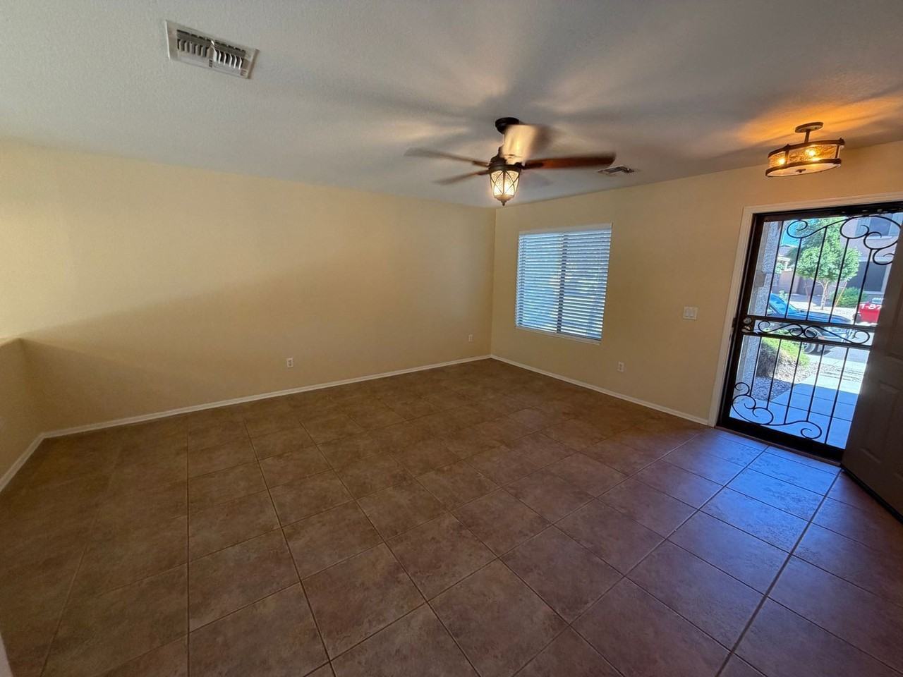 15908 N 170th Ln - Photo 2 of 17