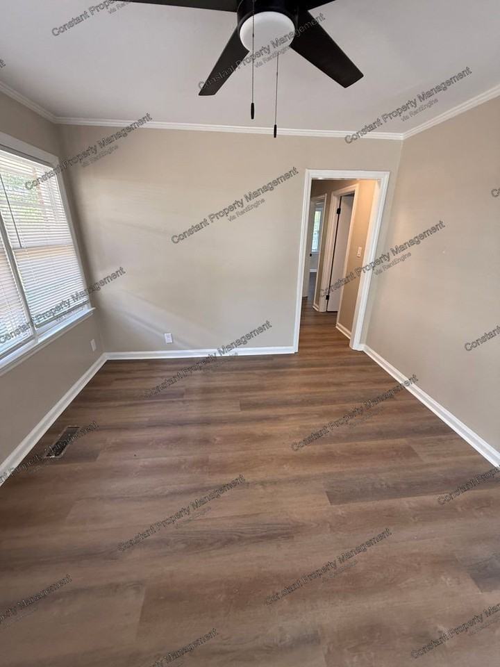4195 Metro Way - Photo 5 of 14