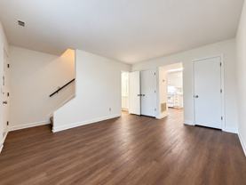 1712 Wood Ave #B - Photo 1 of 1