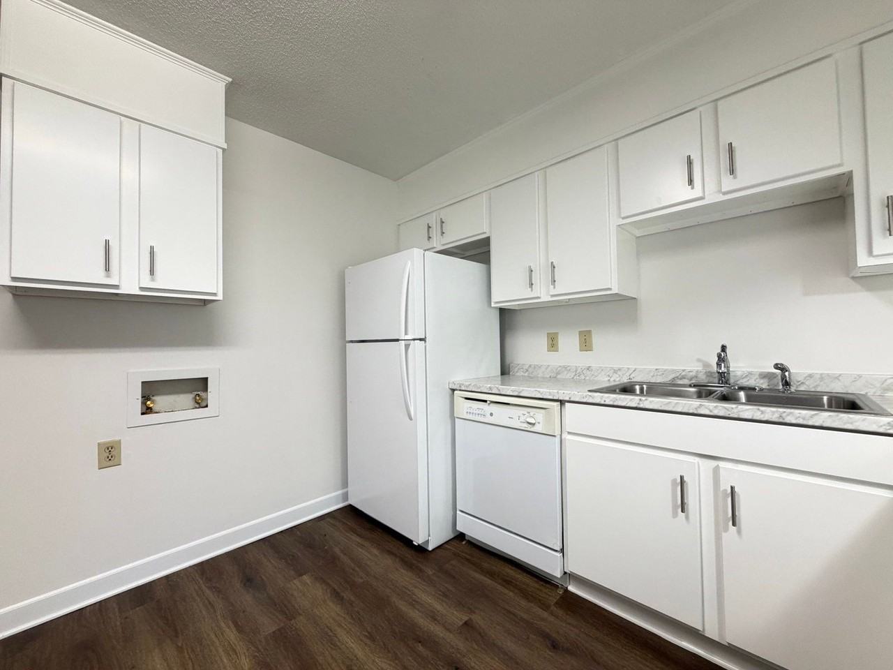 1712 Wood Ave #B - Photo 5 of 14