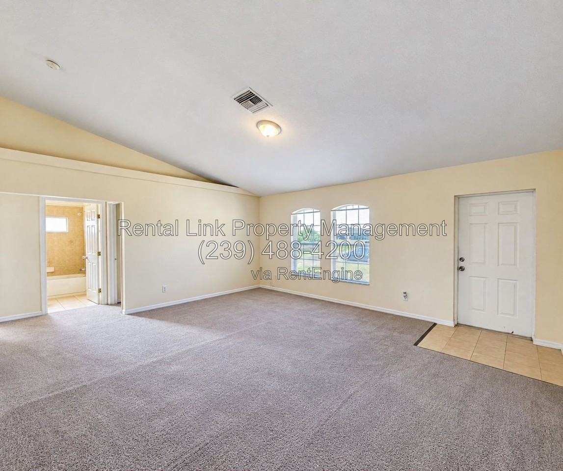 4219 30th St Sw - Photo 2 of 27