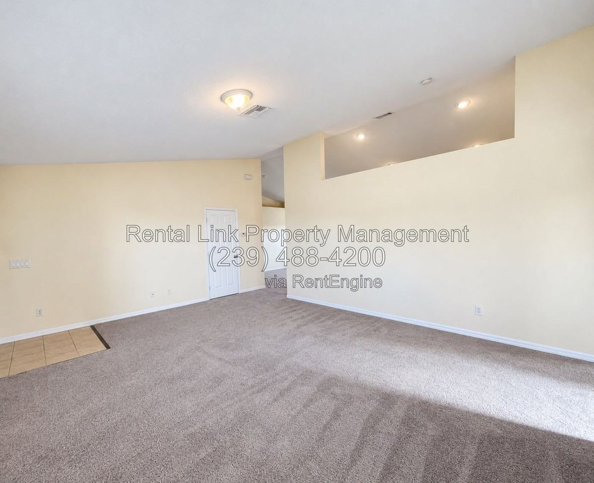 4219 30th St Sw - Photo 4 of 27
