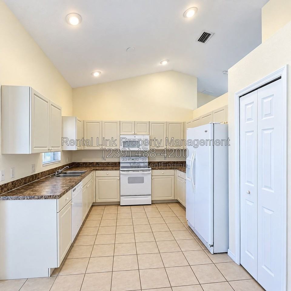 4219 30th St Sw - Photo 6 of 27