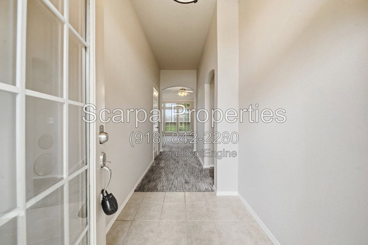 3921 S 199th East Ave - Photo 6 of 33