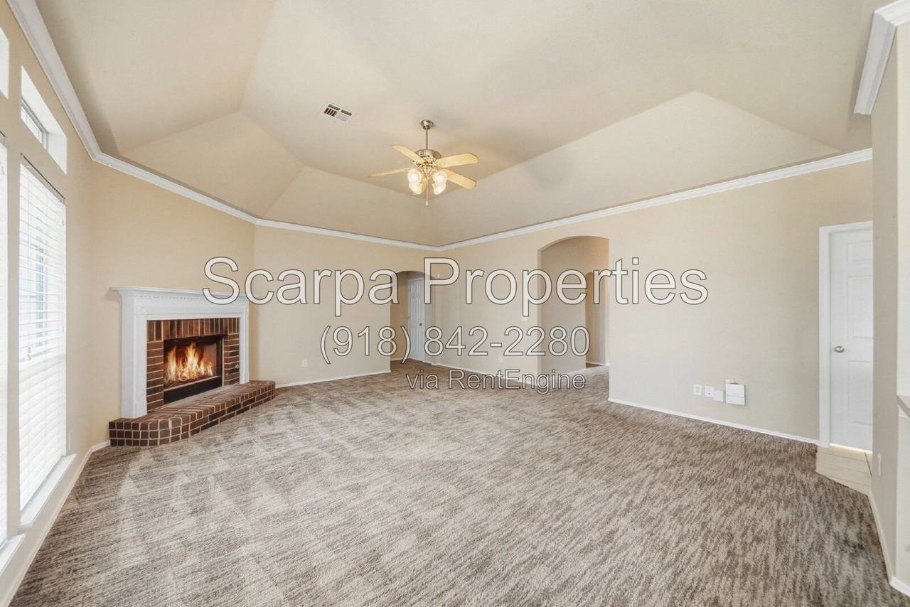 3921 S 199th East Ave - Photo 7 of 33