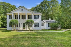 featured image of 6525 Coventry Ct