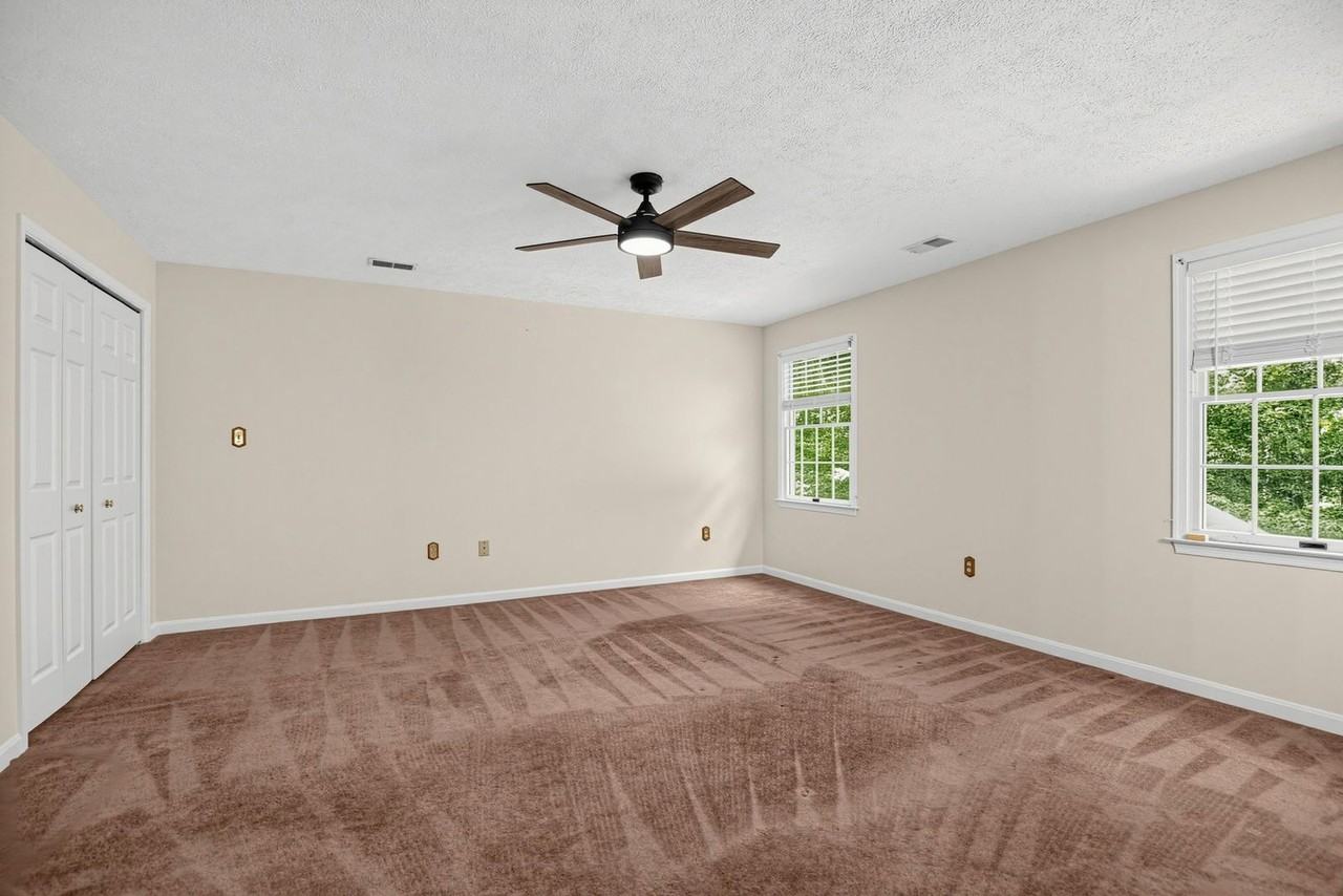 6525 Coventry Ct - Photo 7 of 17