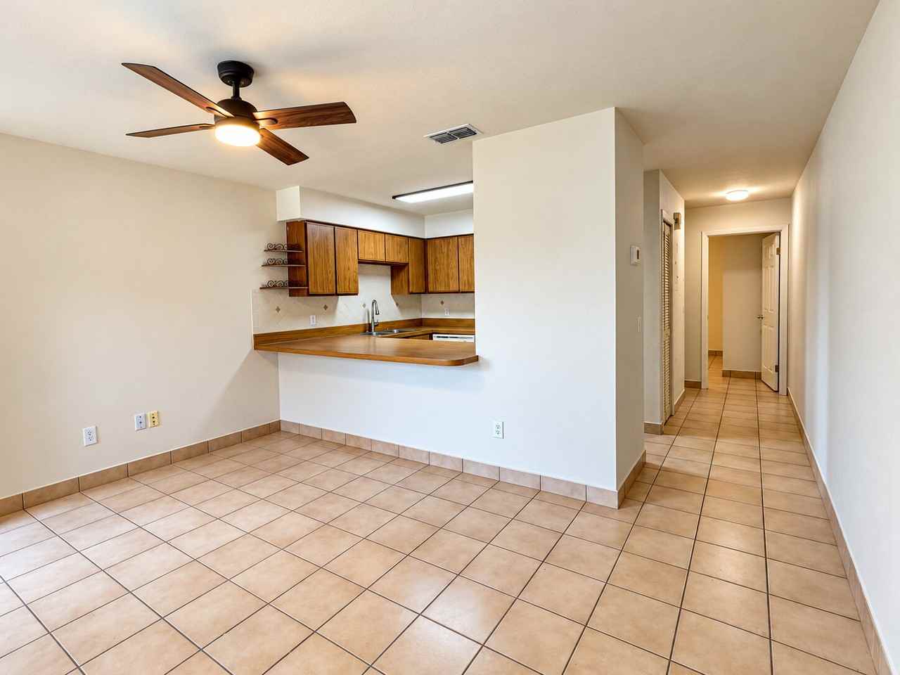 3815 Osprey Cir #B - Photo 4 of 15