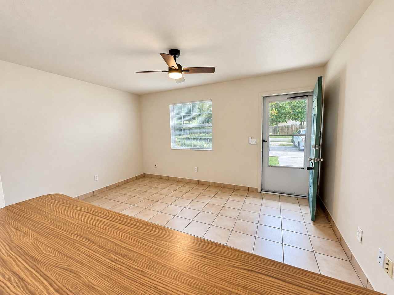 3815 Osprey Cir #B - Photo 6 of 15