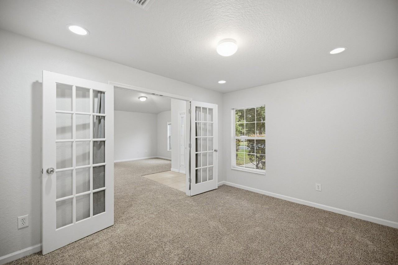 5459 Sw 40th St - Photo 6 of 22