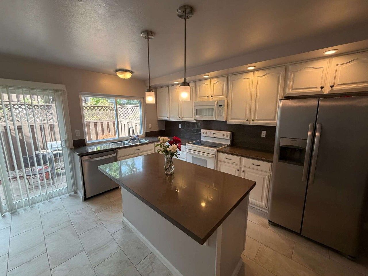 6412 Valley Oak Plz - Photo 5 of 27