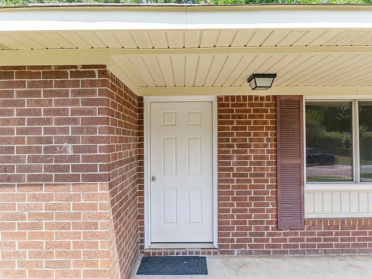 3707 Massoit Dr - Photo 5 of 38