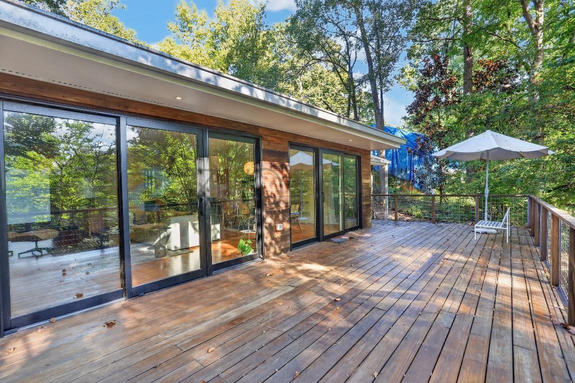 4351 Peachtree Dunwoody Rd Ne - Photo 6 of 38