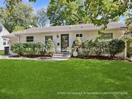 featured image of 7329 Ash St