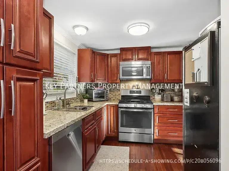 7329 Ash St - Photo 4 of 24