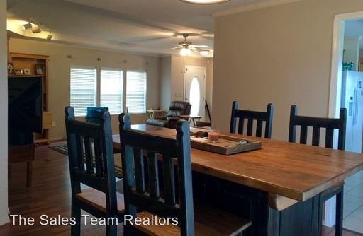 13801 N Loyola Ave - Photo 2 of 18