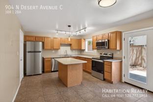 904 N Desert Ave - Photo 1 of 1