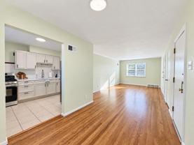 7176 Jamieson Ave #2E - Photo 1 of 1