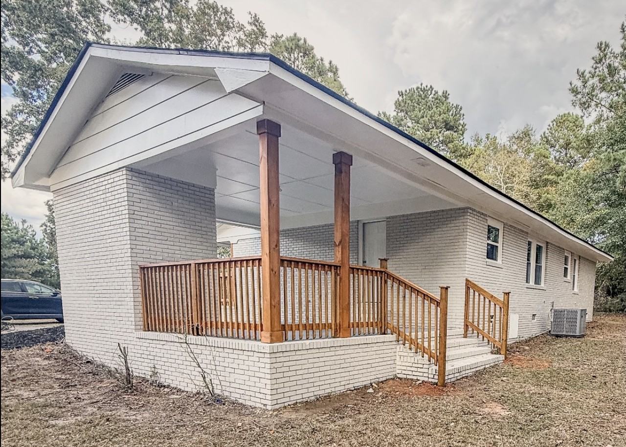 1461 Rolling Hill Rd #NA - Photo 3 of 11